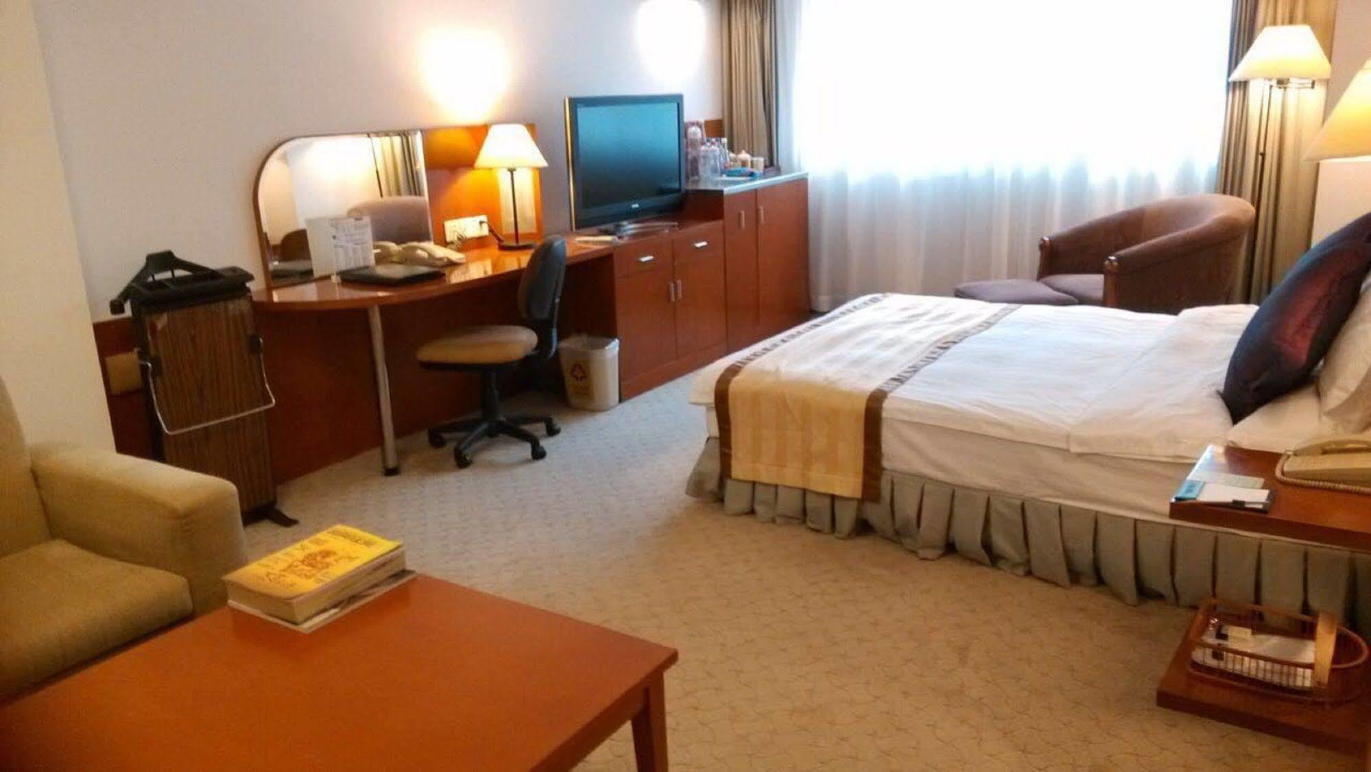 Hotel The North Garden 4*